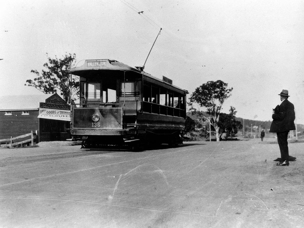 Course through Coorparoo and Holland Park