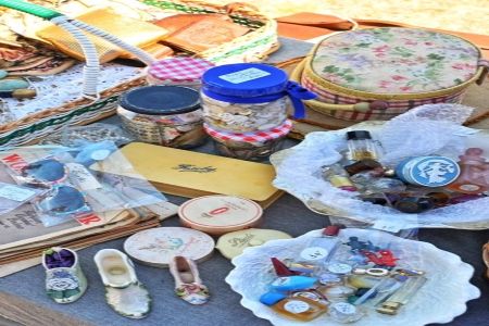 Vintage Vibe Markets